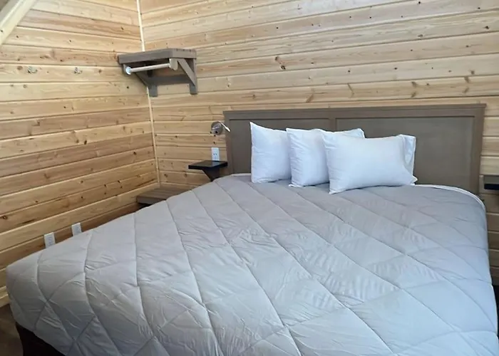 Chalet New Chalet! Closest To South Rim 20 Min, 2 Kingbeds Loft No Kitchen