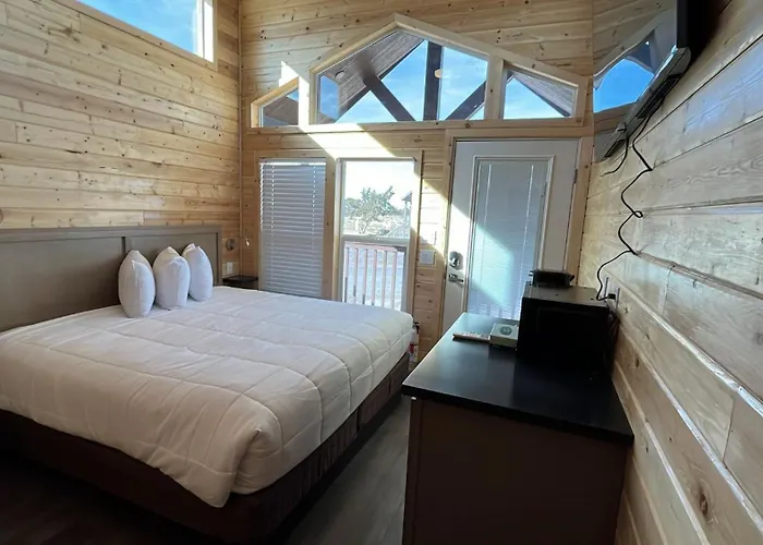 New Chalet! Closest To South Rim 20 Min, 2 Kingbeds Loft No Kitchen Chalet Valle