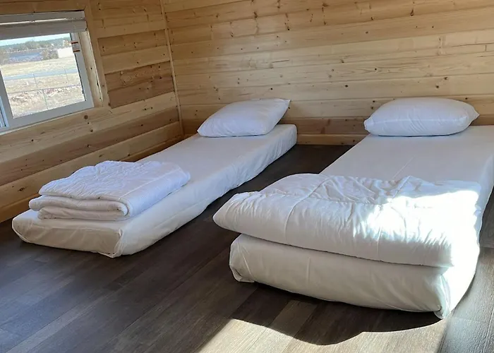 New Chalet! Closest To South Rim 20 Min, 2 Kingbeds Loft No Kitchen Chalet *